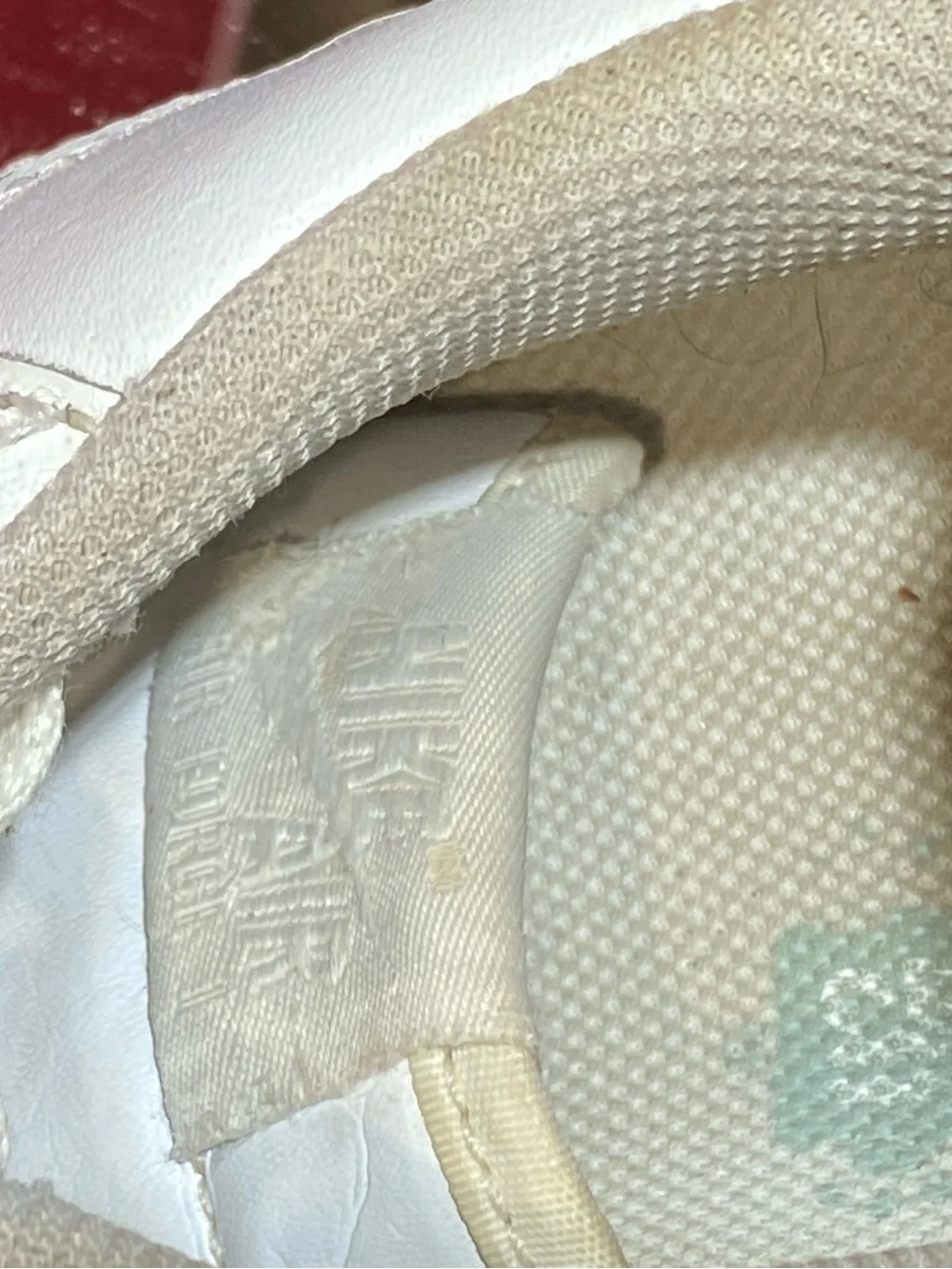Nike White Kids' Air Force 1 Low Sneakers